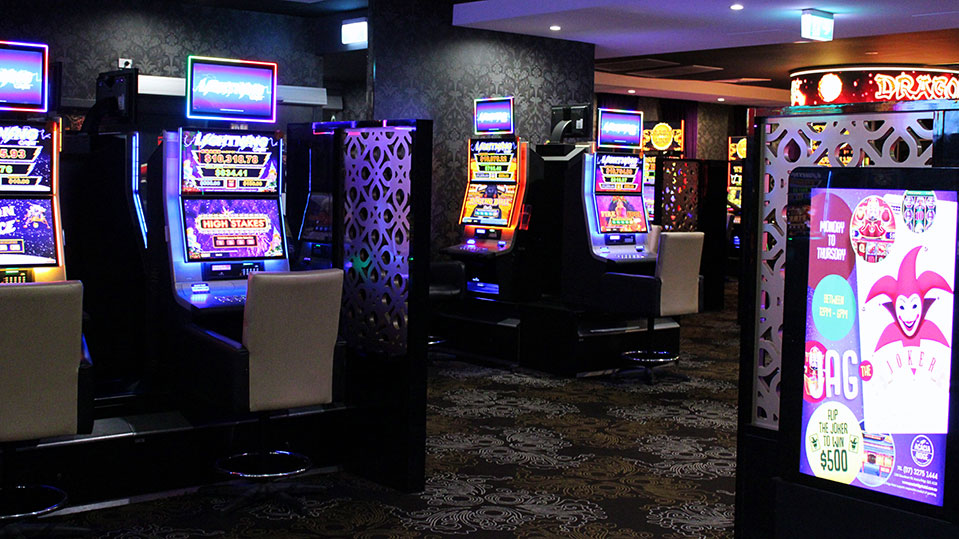 Gaming room Lightning Cash machines