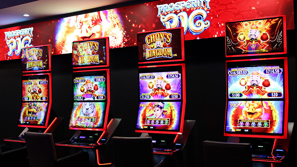 Gaming room Choy's Kingdom machines